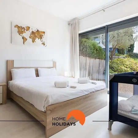 #144 Cavalo Preto C104 By Holidays * كوارتيرا