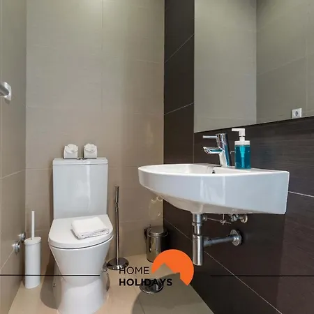 #144 Cavalo Preto C104 By Holidays * كوارتيرا