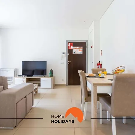 #144 Cavalo Preto C104 By Holidays