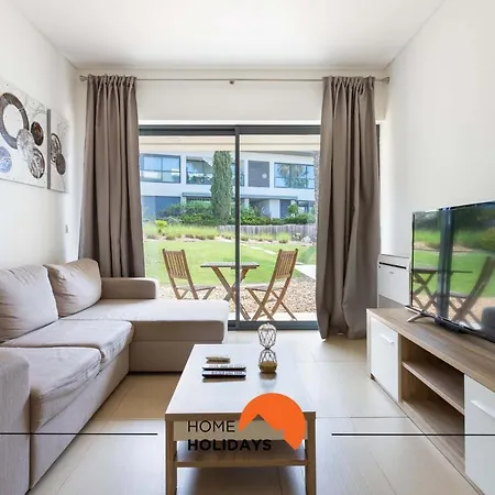 #144 Cavalo Preto C104 By Holidays