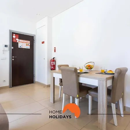 #144 Cavalo Preto C104 By Holidays
